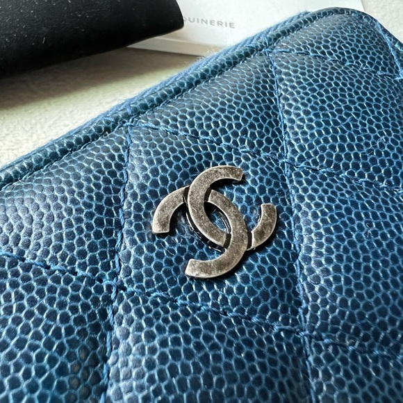 Chanel Zipped Key Card Holder - Picture 9 of 10